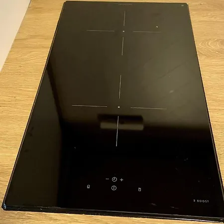 Modern 1 With Free Parking - Near Cabelcar, Sherpa Stairs And The Mountain アパート Tromsdalen