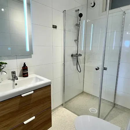Modern Studio Apartment Near Cabelcar, Sherpa Stairs And The Mountain *