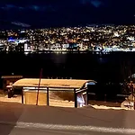 Modern 1 With Free Parking - Near Cabelcar, Sherpa Stairs And The Mountain *